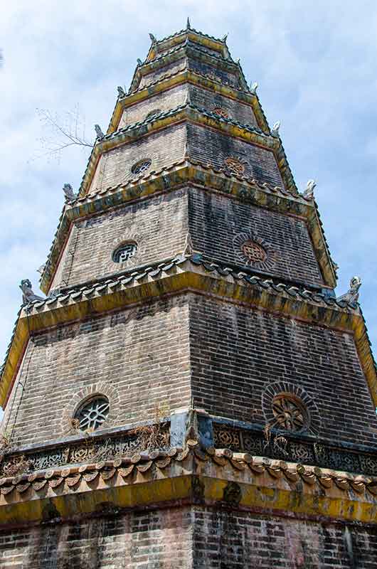 378 - Vietnam - Hue - pagoda Thien Mu